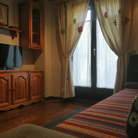 Besiberri 7 Planta Baja Con Terraza Διαμέρισμα Pla de l'Ermita
